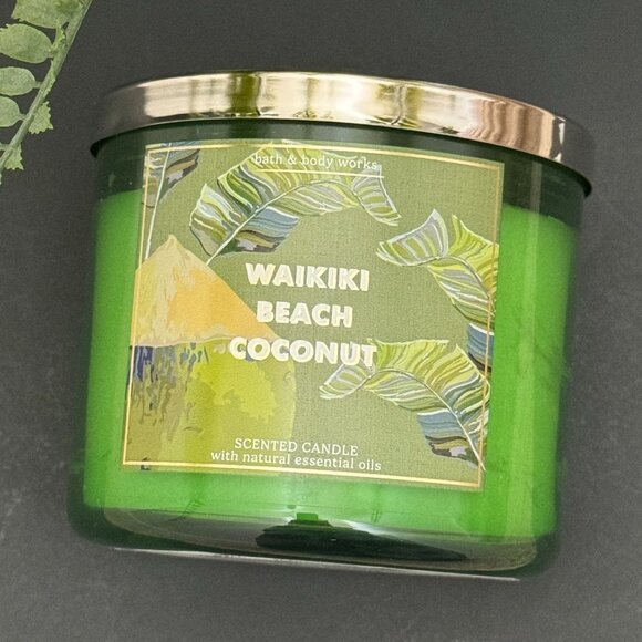 BBW Waikiki Beach Coconut Bath & Body Works 3 Wick Candle - Picture 5 of 10